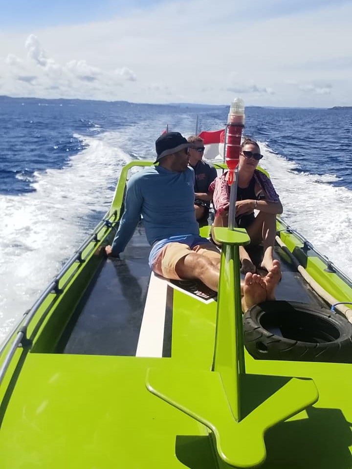 Tour speedboat ke Raja Ampat Piaynemo